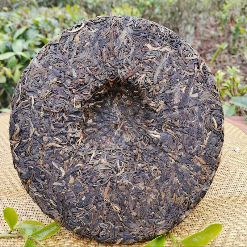 Original Gaoligong Mountain Pu'er Tea Green Tea Organic Aged Old Tea Cake357g-
