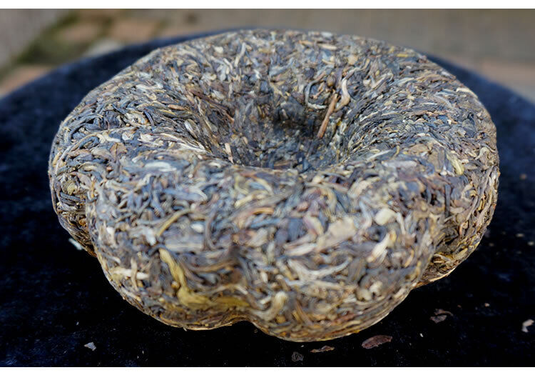 2013 Yunnan Menghai Brown Gong Tea Melon Pu'er Tea Raw Tea Ancient Tree 500g