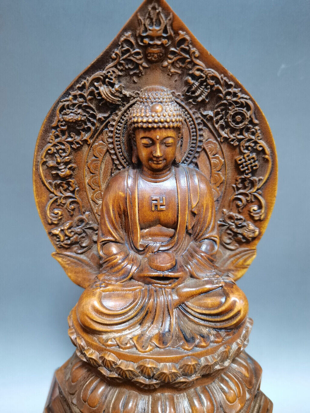 Chinese Natural Boxwood Handmade Exquisite Lotus Buddha Statue