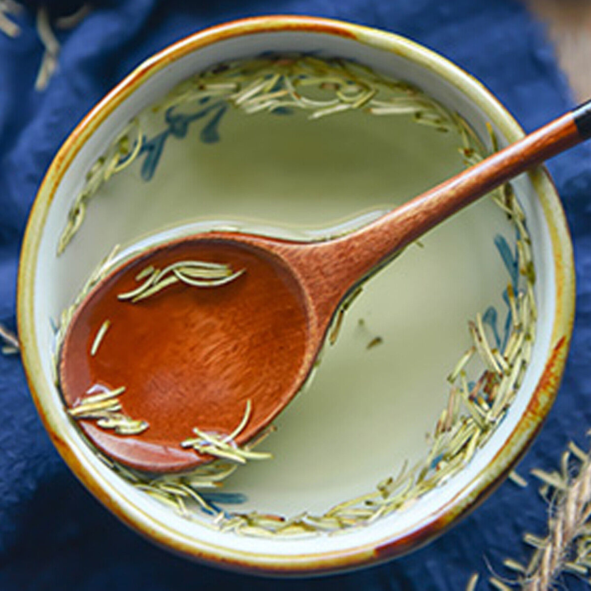 Green Tea Rosemary Tea Chinese Refresh Yourself Scented Tea Relieve Headache