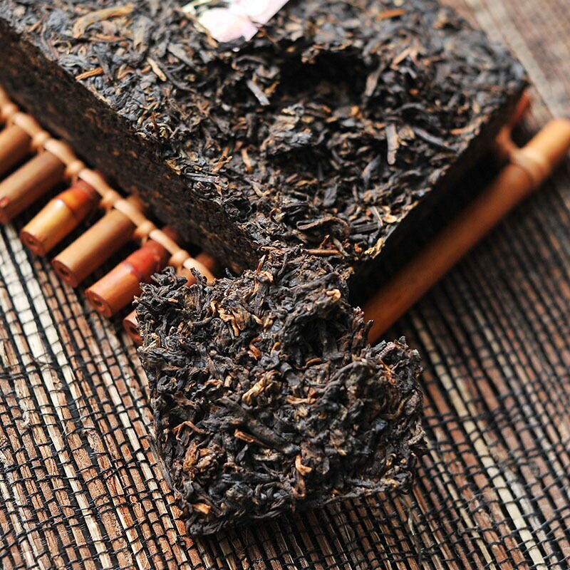 250g Pu-erh Brick Tea Ripe Ecology Puer Tea Yunnan Menghai 7562 TAETEA Dayi Tea