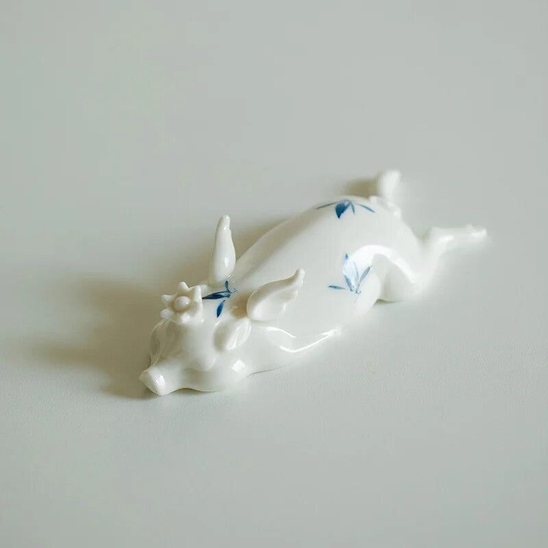 Hand-painted Butterfly Orchid Tea Pet Small Flying Pig Tea Play Figurine