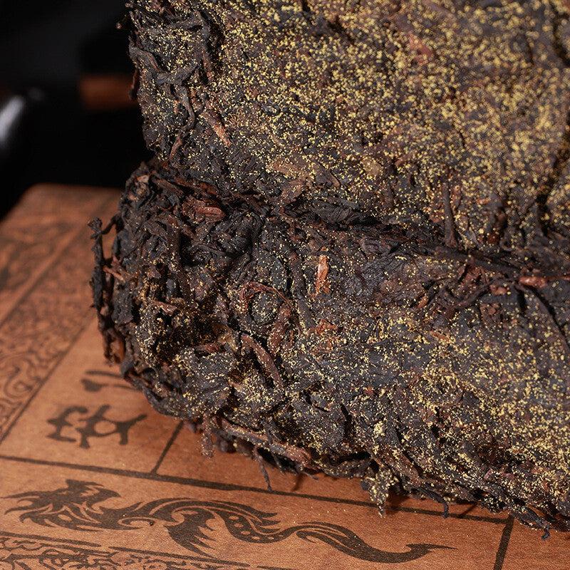 Tianjian Fu brick black tea raw tea golden flower black tea 920g Anhua black tea