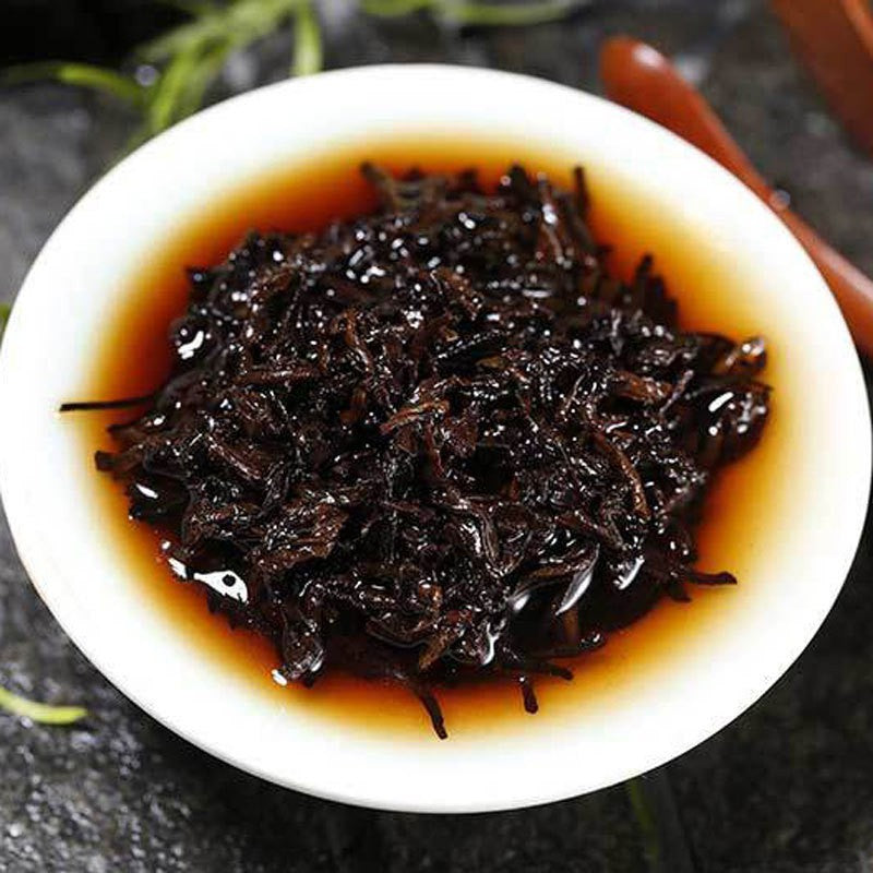 100g Yunnan 2012 Chen Nian Old Tree Pu'er Tea Ripe Tea Cake Qizi Cake Tea