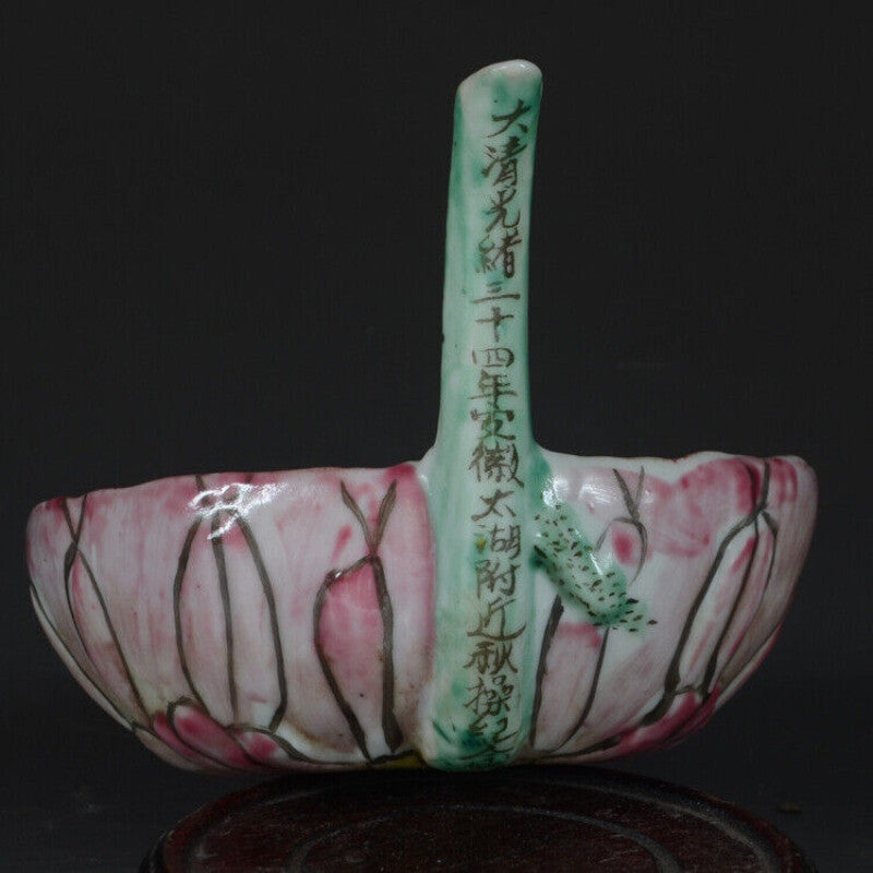 Chinese Famille Rose Porcelain Hand Made Lotus Flower Lotus Leaf Statue Plate