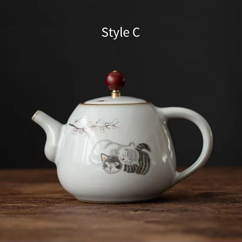 Embersceramic Ceramic Teapots Lovely Cat Chinese Tea Pot for Tea Lovers