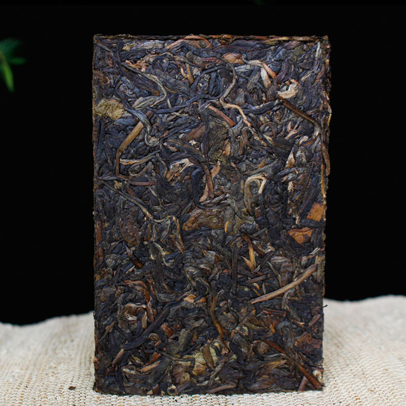 Yunnan Puerh Tea Raw Tea Brick Tea Yiwu Scrape Wind Zhai 250g Tea