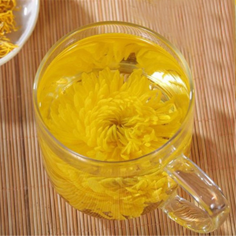 4 pieces chrysanthemum A large Cup of Organic Herbal Tea in Summer Gold Huang Ju