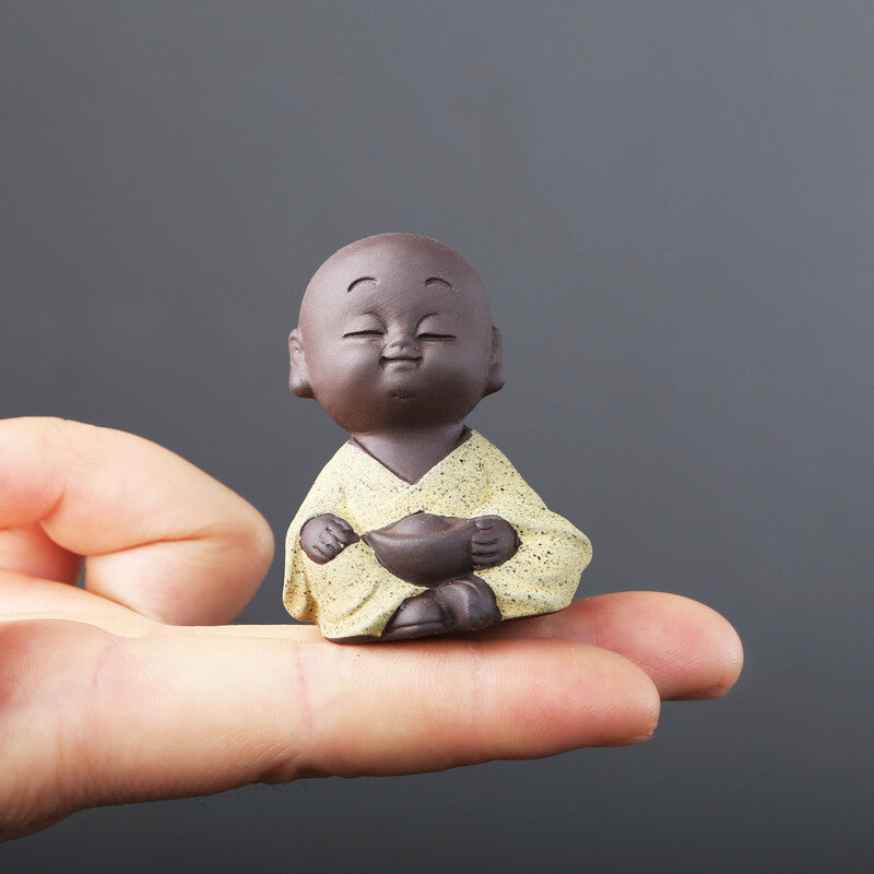 One Tea Pet Little Monk Zisha Tea Pet Lovely House Decoration Tea Play Mascot