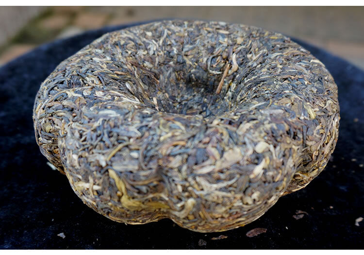 2013 Yunnan Menghai Brown Gong Tea Melon Pu'er Tea Raw Tea Ancient Tree 500g