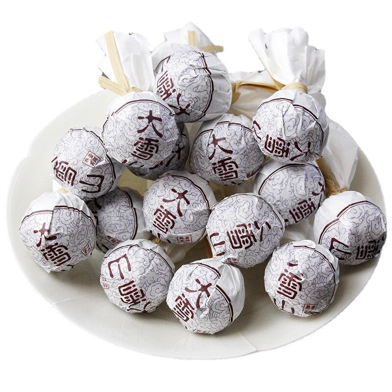 500g Yunnan Lincang Daxueshan Pu'er tea ripe tea ancient dragon pearl tea ripe
