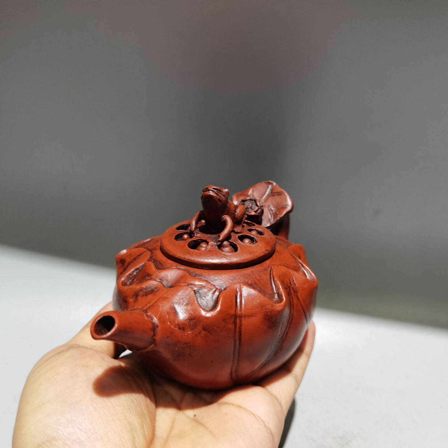 China yixing purple clay teapot tea set pot zisha ritual frog lotus seed teaware