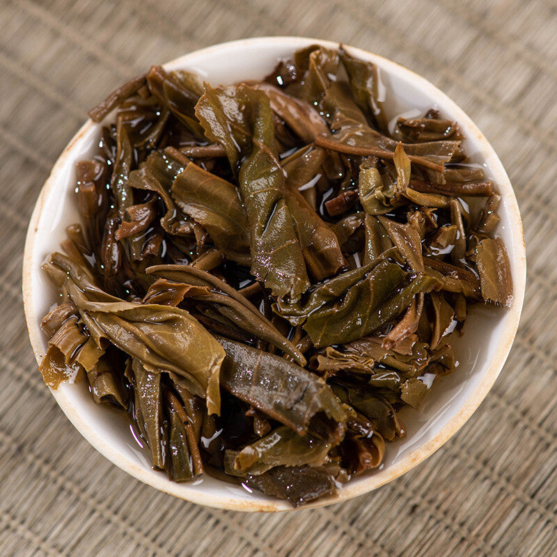 357g Yunnan Pu'er Tea Menghai Tea Cake Raw Pu'er Tea Cake Healthy Drink