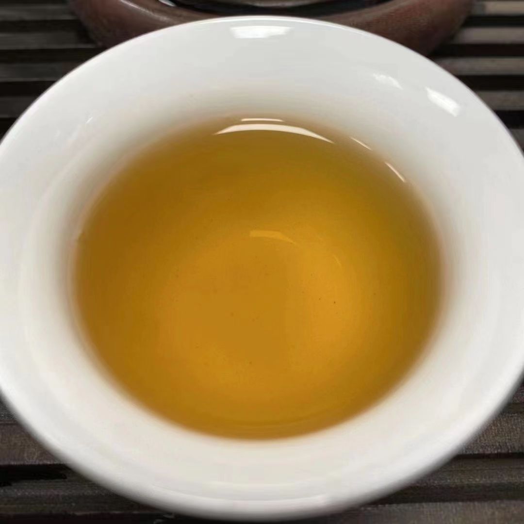327g Old Tree Pu-erh Raw Tea Cake Yunnan Raw Pu'er Tea Wujinhao Puerh Cake Tea