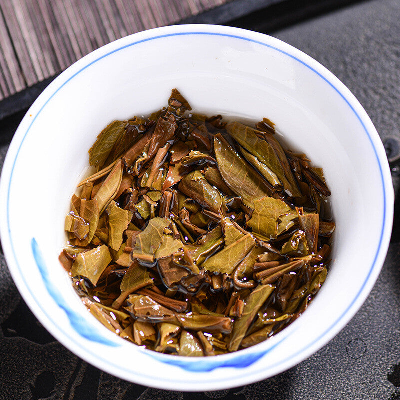 357g Yunnan Pu'er Raw Tea Cake Raw Tea Cake