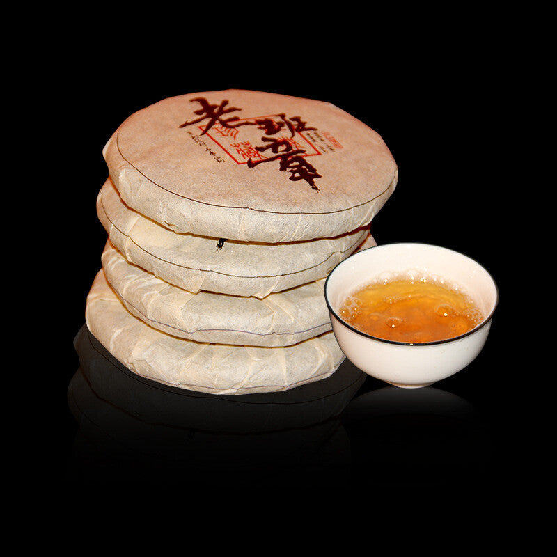100g Menghai Ancient Tree Tea Cake Old Banzhang Tea Cake Yunnan Pu'er Raw Tea