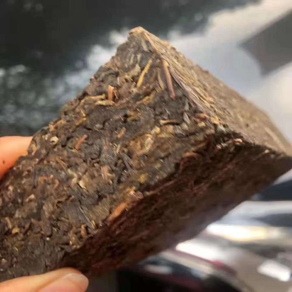 2003Yunnan Pu'er Tea Banzhang Spring Puer Raw Tea Brick Old Puerh Tea 500g