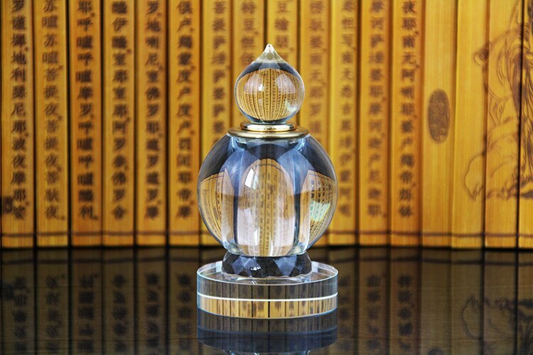 10cm Buddhism Sacred Stupa Pagoda Tower Buddhist Talisman Crystal Holy Statue