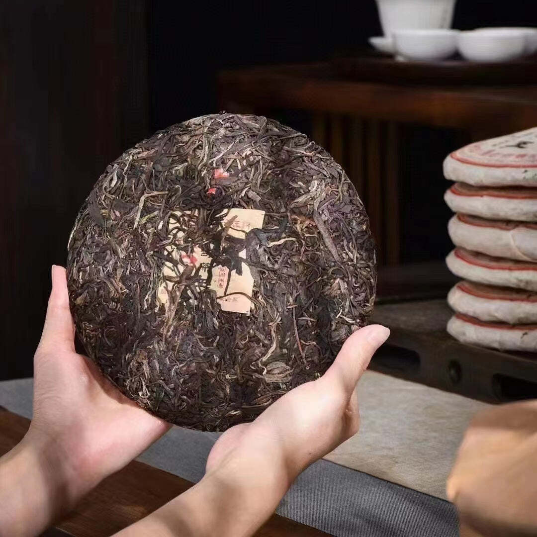 357g 2005 Bingdao Tea King Raw Pu-erh Cake Tea Yunnan Pu'er Raw Tea Puerh Tea