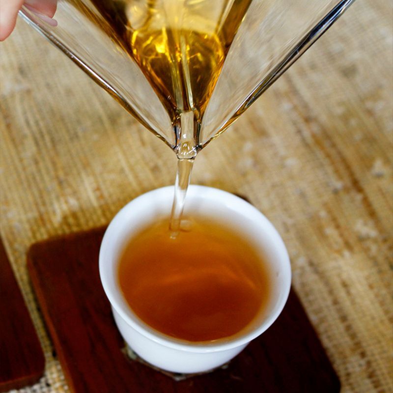 Yunnan Puerh Tea Raw Tea Brick Tea Yiwu Scrape Wind Zhai 250g Tea
