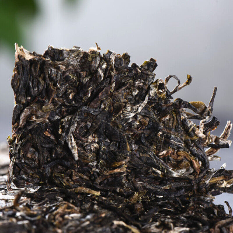 250g Top Green Tea Old Tree Pu-erh Cha Tea Brick Yunnan Early Spring Pu-Erh Tea