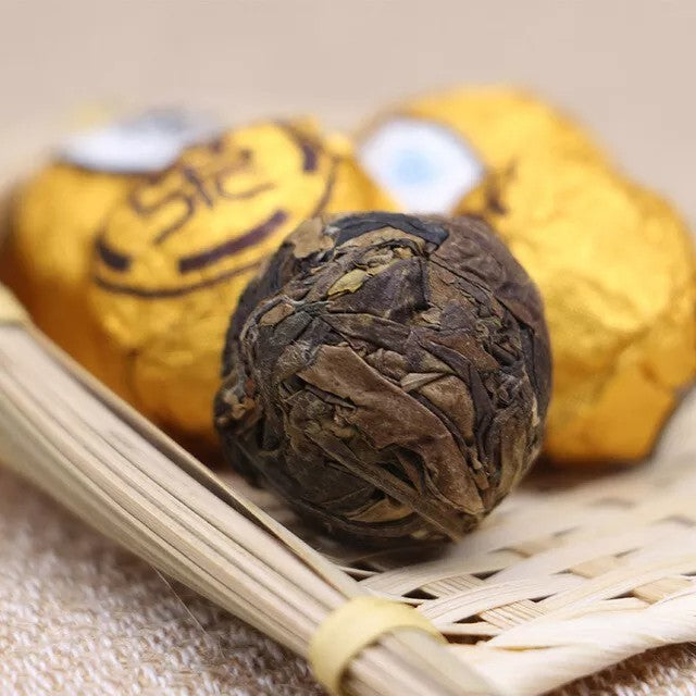 500g Organic Ball-shaped Aged Shou Mei Longevity Eyebrow Handmade White Tea Ball