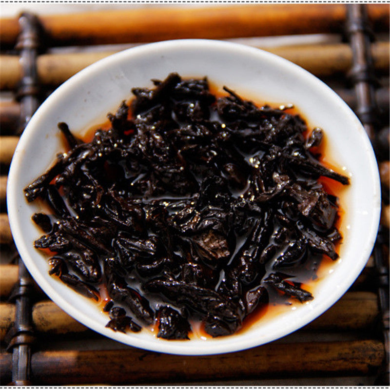 200g Yunnan Black Tea Cooked Puer Tea Slimming Tea Ripe Pu-erh Tea Brick 45Years