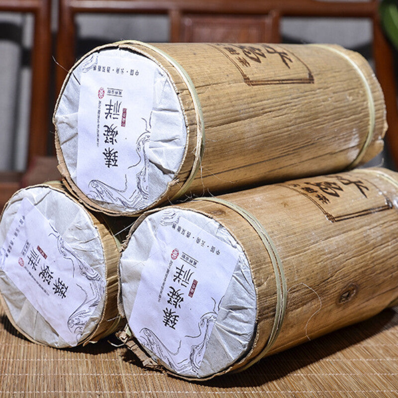 Small Family Sai Ancient Tree Tea 1000g Pu'er Tea Tuo Tea Pu'er Tea Column
