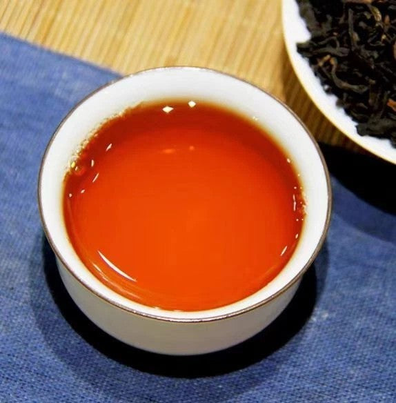 500g Premium Wuzhou LiubaoTea-Dark Tea Natural Herbal Blends Ideal for Health