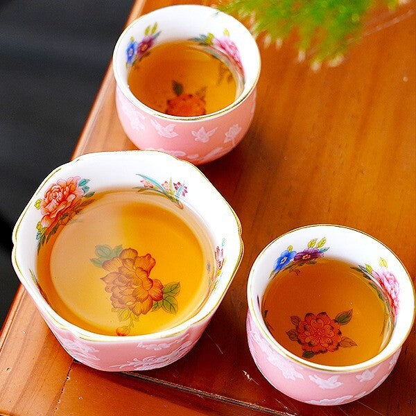 Porcelain Tea Set For Lady Pink Floral Print Tea Pot Matching Tea Cup Master Cup