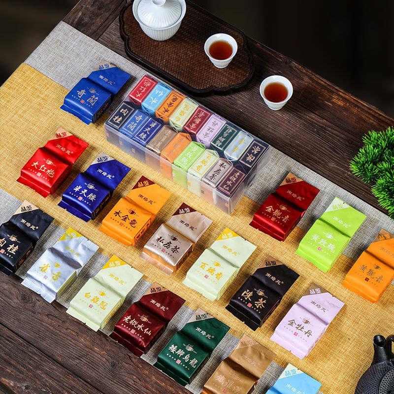 Signature 18 Wuyi Oolong Rock Teas Sampler & Tea Variety Pack Wulong Tea 144g