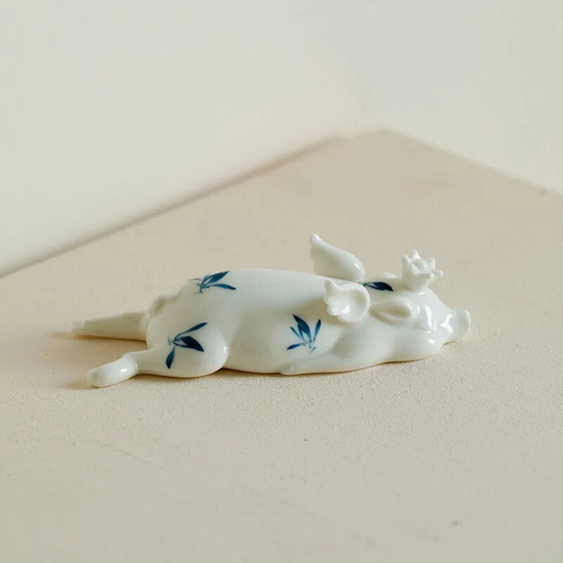 Hand-painted Butterfly Orchid Tea Pet Small Flying Pig Tea Play Figurine
