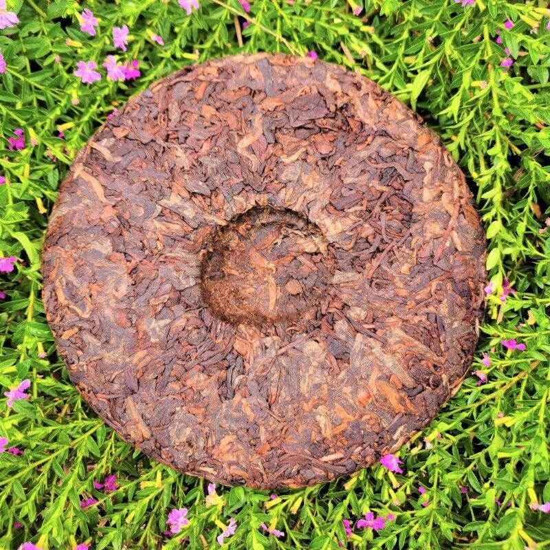 357g Premium Ripe Pu'er Tea Cake Brown Mountain Ancient Tree Tea Black Tea