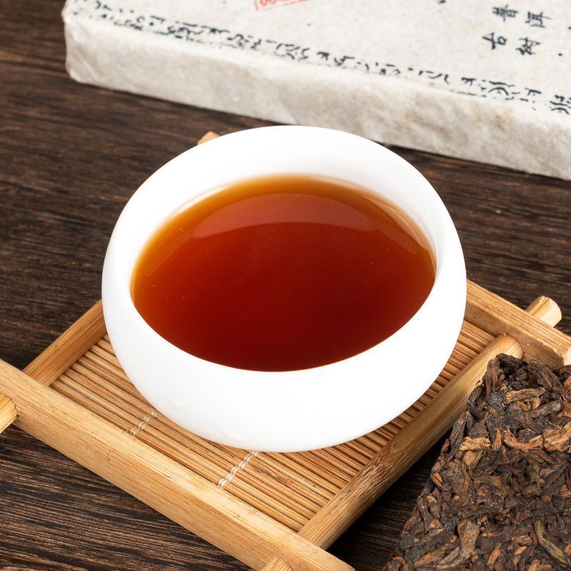 Yunnan 200g Ripe Puerh Tea Iceland Old Tree Cooked Pu-erh Tea Brick Black Tea