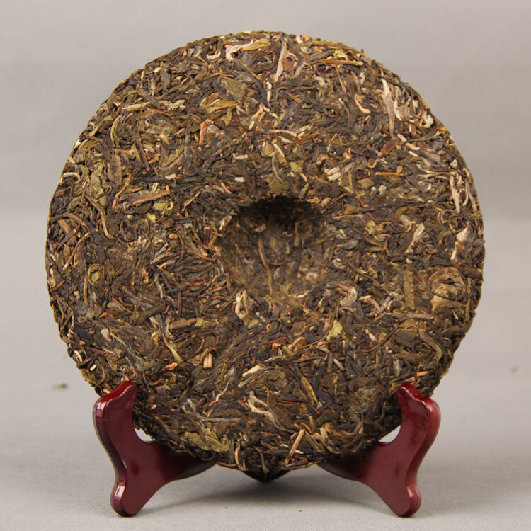 Menghai Nannuo Mountain Pu'er Tea Early Spring Raw Tea 357g Qizi Cake Tea