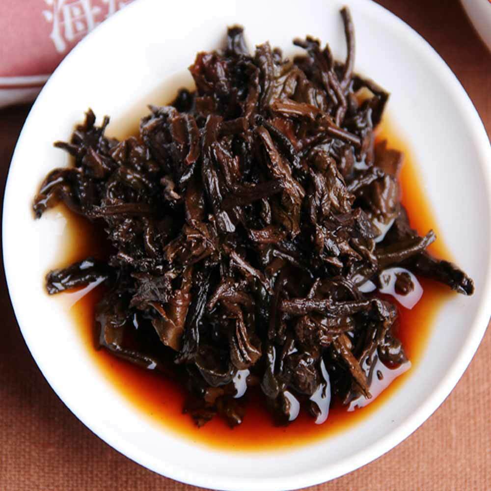 New! HaiWan Premium 9978 (batch 211) Lao Tong Zhi Old Comrade Ripe Puer Tea Cake