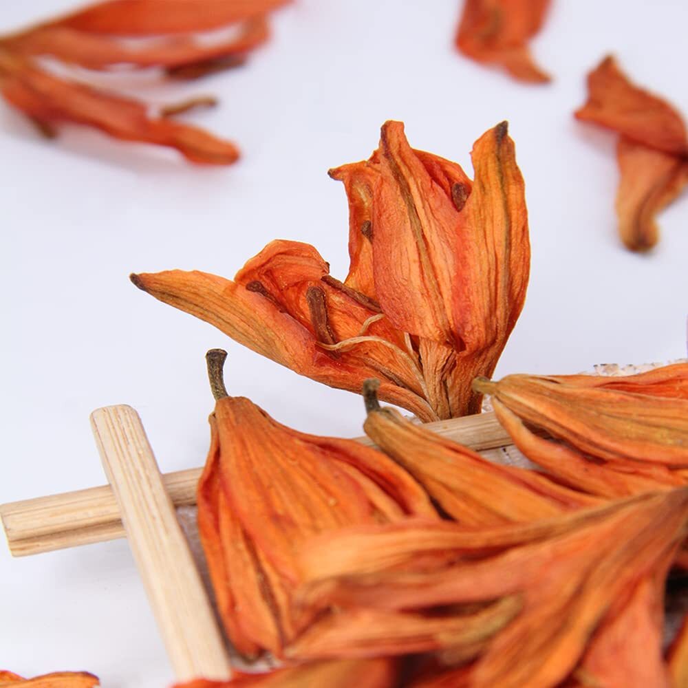 Natural Lily Flower Tea Dried Lily Herbal Tea Blooming Flower Tea 1.75oz/50g