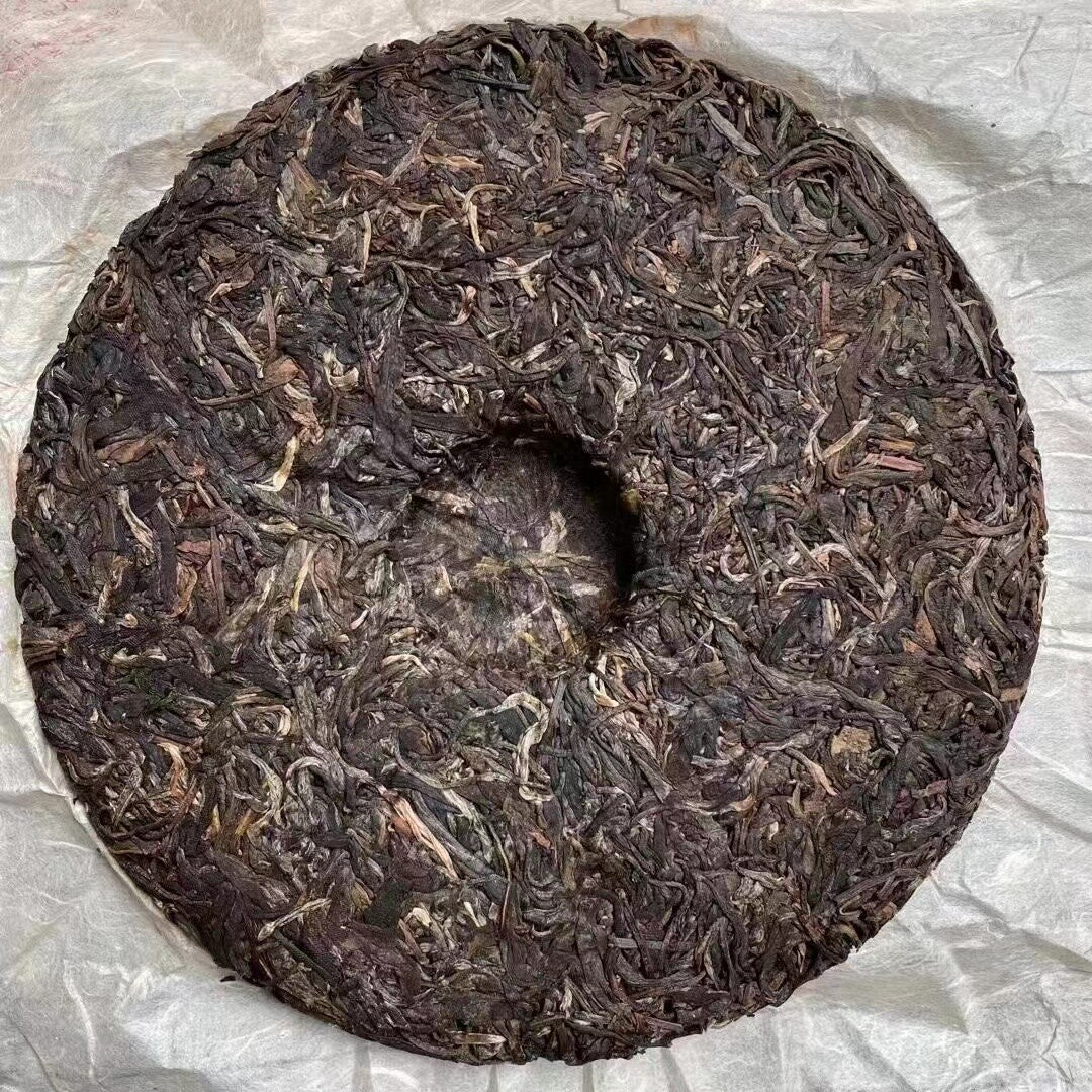 357g Yunnan Raw Pu'er Tea Cake Menghai Qizi Pu-erh Raw Tea Old Puerh Tea