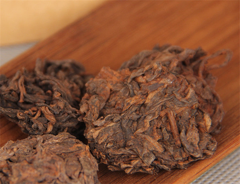 Organic Puer Tea Fully Fermented Ripe Tea Old Pu-erh Tree Golden Bud Chinese Tea