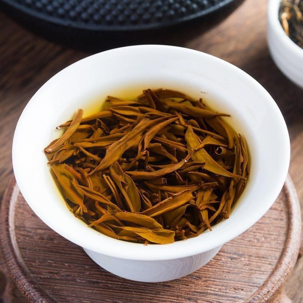 Premium Wuyi Jin Jun Mei Black Tea Loose Leaf Honey Fragrance Rich Aroma New Tea