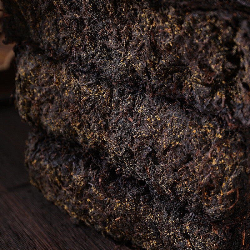 Golden Flower Hand-built Fu Brick Tea Golden Black Tea 1kg Anhua Black Tea