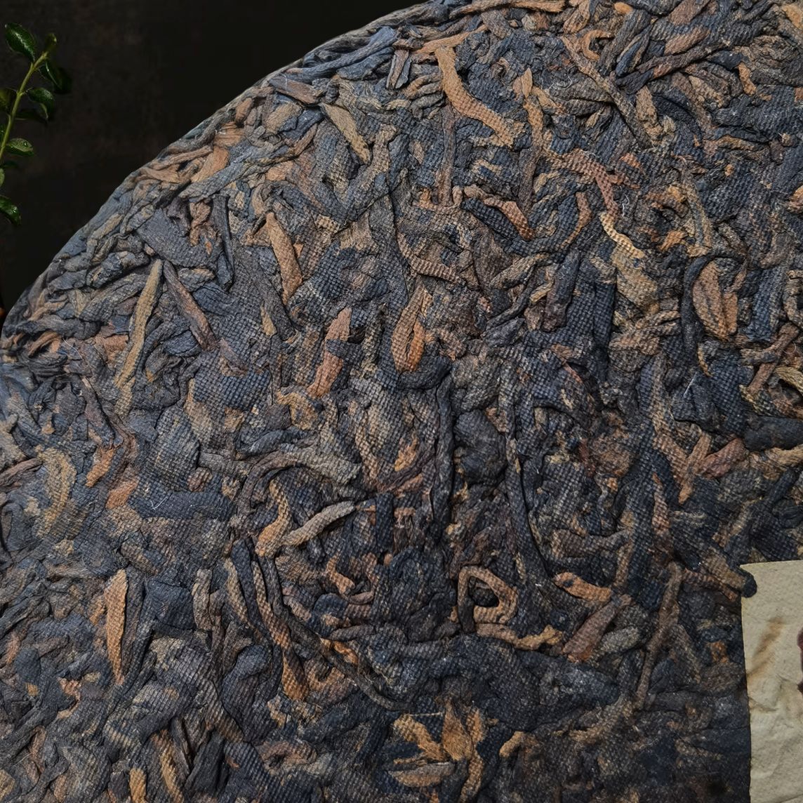 Kunming Dry Storage Ripe Tea Pu'er Ripe Tea Ripe Tea Old Ripe Tea 357g/12.59oz