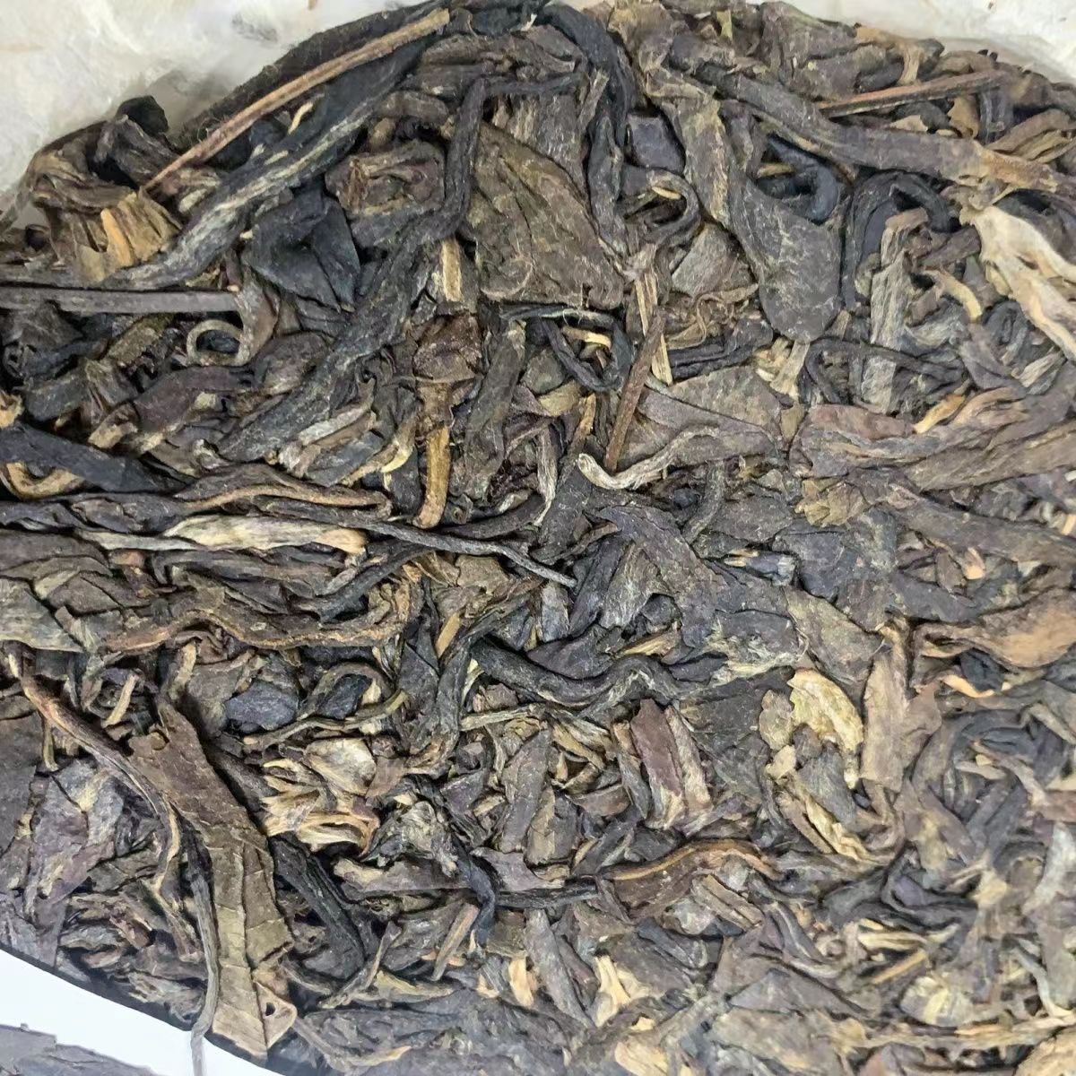 357g 1998 Yiwu Pu-erh Raw Tea Yunnan Raw Puerh Tea Cake Chinese Aged Pu'er Tea