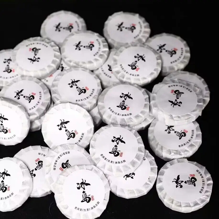Iceland Raw Yunnan Puer Tea Mini Pu-erh Tea Cake 8g/cake Organic Puer Tea