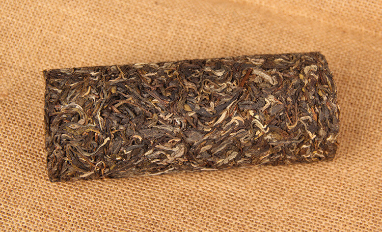 Yunnan Pu'er Tea Treasured Tea Pillar Ancient Tree Tea 500g Bamboo Tube Raw Tea