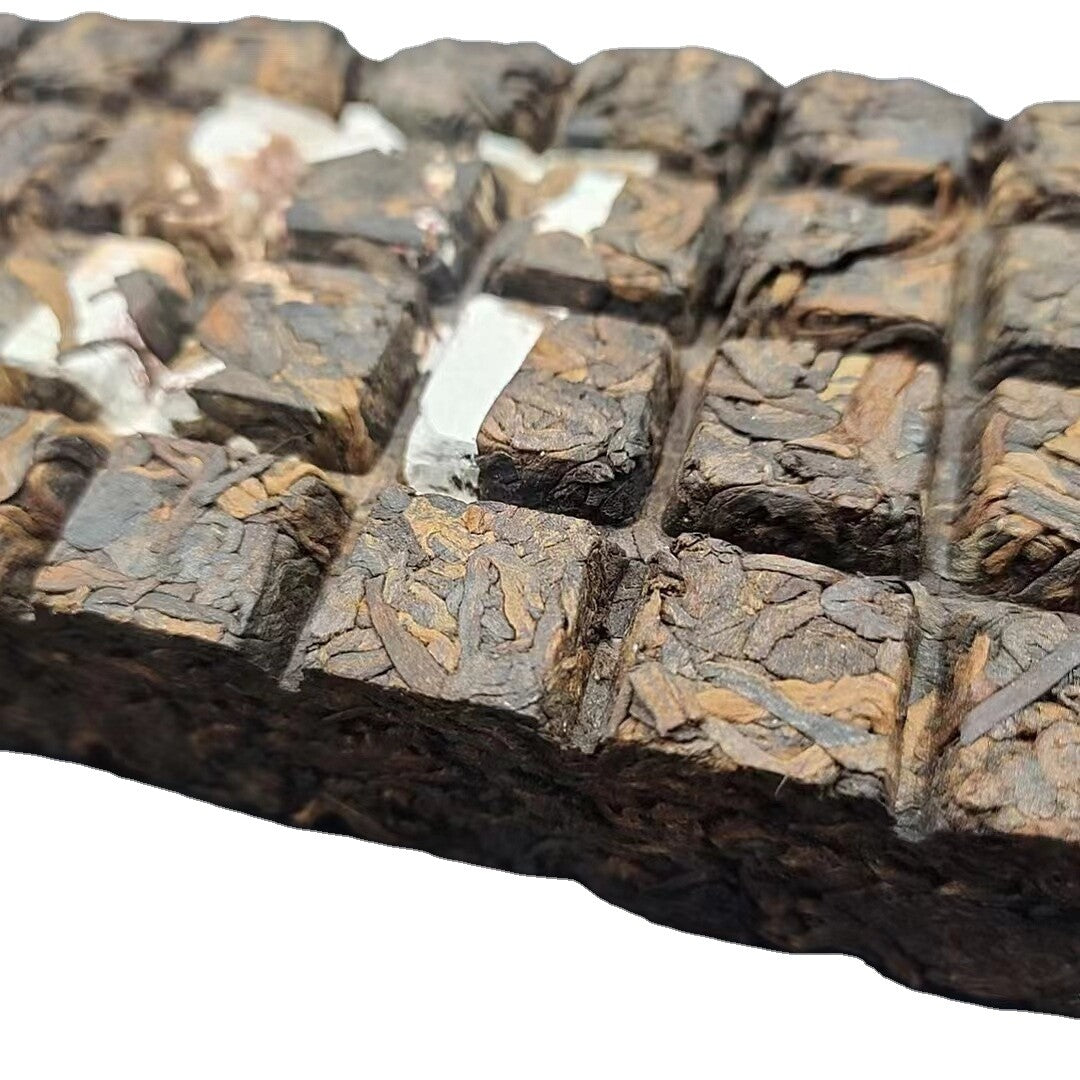 250g Yunnan 2015 Tea Old Tea Head Ripe Tea Pu-erh Tea Brick Tea