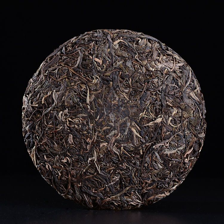 Yunnan Puerh Tea Raw Tea Iceland Nanjiao Ancient Tree Tea Puerh 714g/two piece
