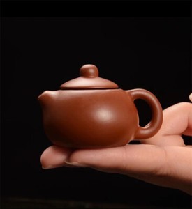 Mini Tea Pot Yixing Zisha Clay Tea Pet Home Decoration On Tea Tray Pot Tea Plays
